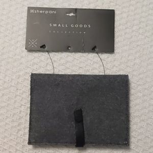 Sherpani Kingston wallet in slate